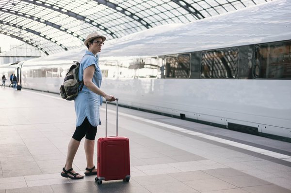 Tourisme virtuel : une expérience immersive à travers le monde depuis chez soi